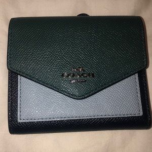 New coach wallet